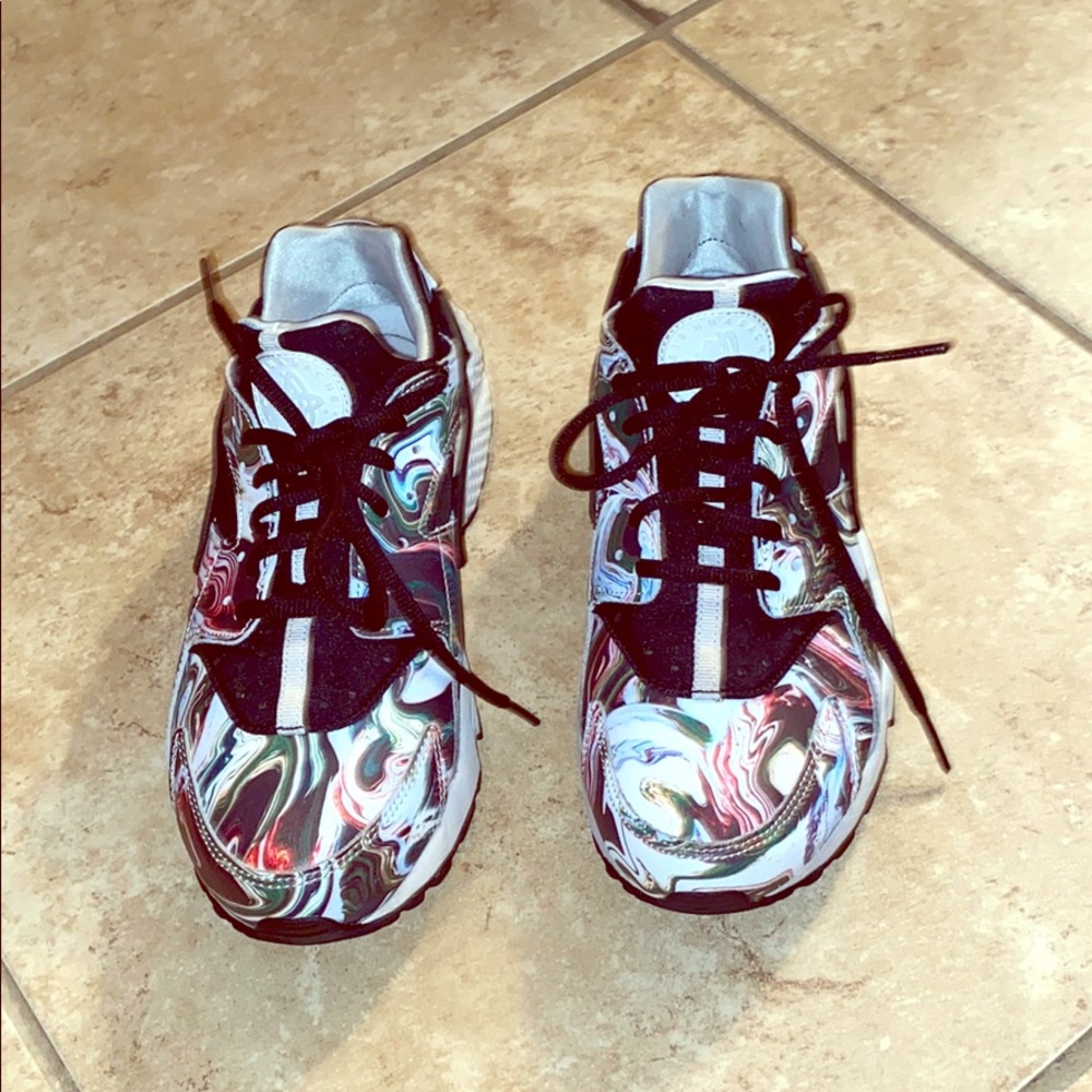 Paint Splatter Nike Air Hurrache